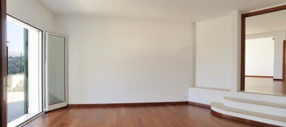 Casa de 10 habitaciónes en Alassio, Italy No. 63860 17