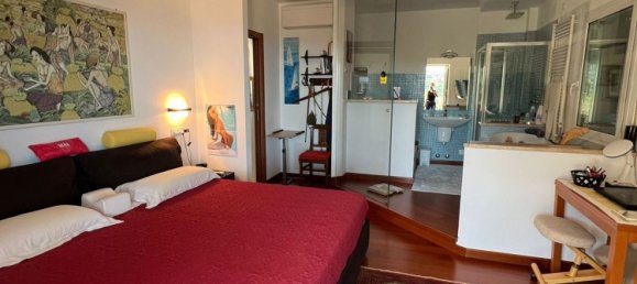 Casa de 10 habitaciónes en Alassio, Italy No. 63860 35