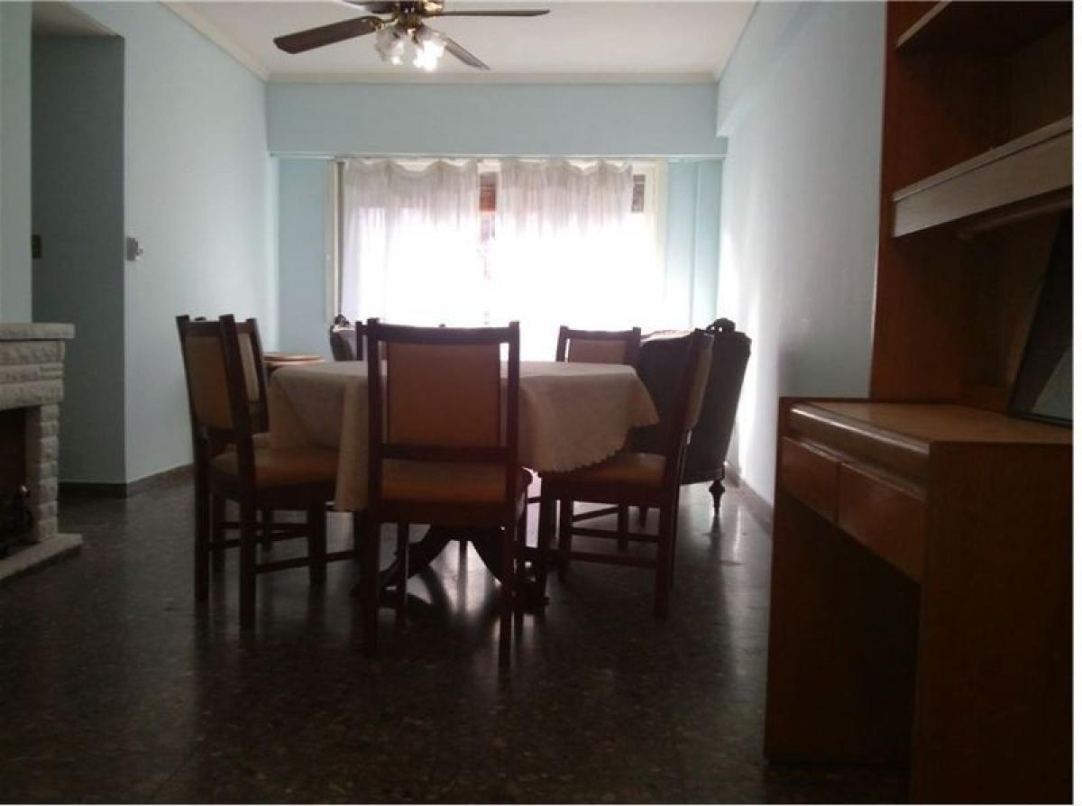 Apartamento T2 em Buenos Aires, Argentina N.º 67802