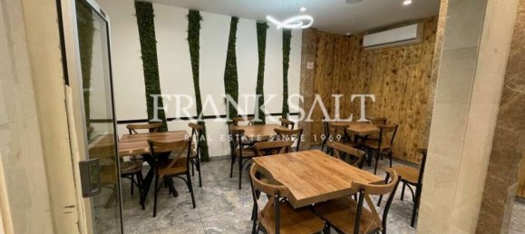 Café/restaurante en Gzira, Malta 80 m² No. 12517 2