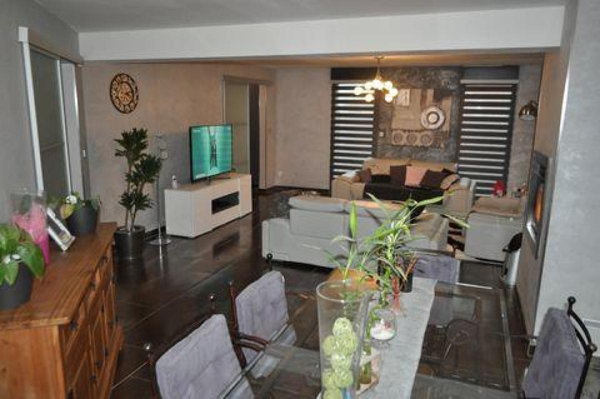 Casa T4 em Avion, France N.º 26506