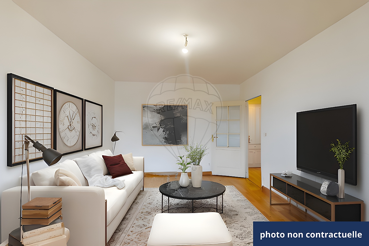 2 bedrooms Apartment in Orleans, France No. 41423