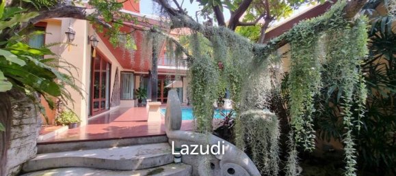 4 bedrooms Cafe / restaurant in Pattaya, Thailand No. 15751 3