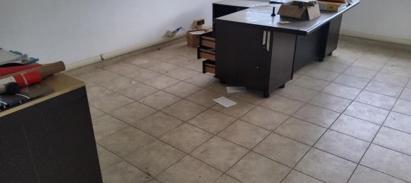  مستودع في Latina, Italy 5280متر مربع رقم 203009 9