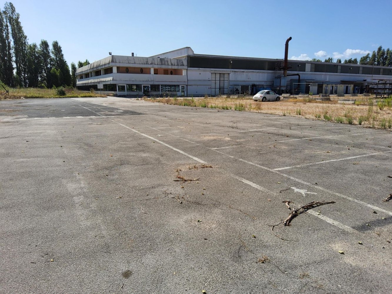  مستودع في Latina, Italy 5280متر مربع رقم 203009