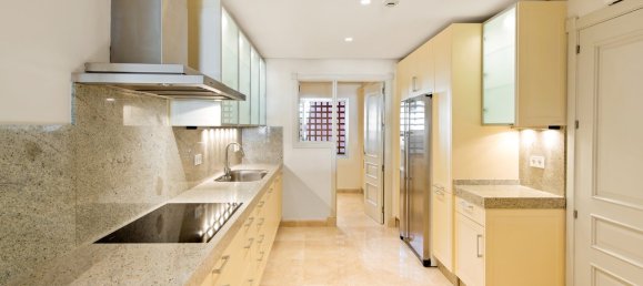 2 Schlafzimmer Wohnung in Marbella, Spain, Nr. 2402 8