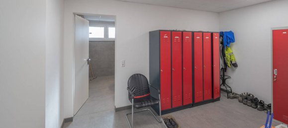  مستودع في Reutlingen, Germany 1505متر مربع رقم 74190 13