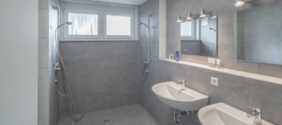  مستودع في Reutlingen, Germany 1505متر مربع رقم 74190 14