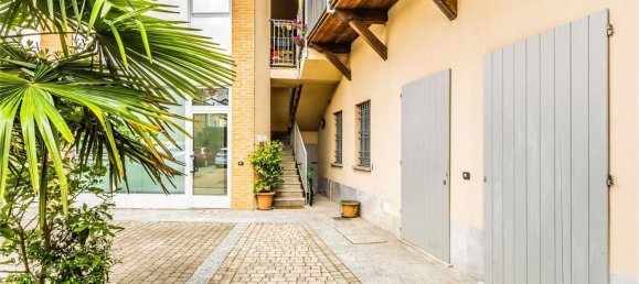 Studio in Rho, Italy No. 260619 15