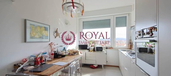 4 rooms Apartment in Livorno, Italy No. 28250 11