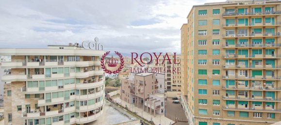 4 rooms Apartment in Livorno, Italy No. 28250 6