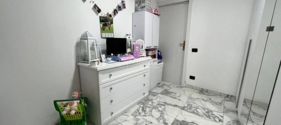 2 bedrooms Duplex in Reggio Emilia, Italy No. 131822 9