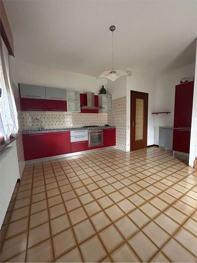 8-Zimmer Haus in San Pietro di Feletto, Italy, Nr. 107280