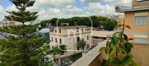 4 غرف نوم شقة في Rome, Italy رقم 375929 14