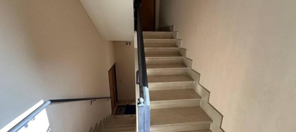 3 rooms Apartment in Rome, Italy No. 37035 7