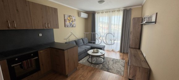 2 Schlafzimmer Wohnung in Sveti Vlas, Bulgaria, Nr. 1088 2