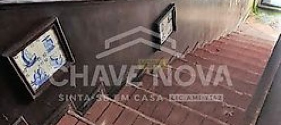 Gebäude in Vila Nova de Gaia, Portugal 286m², Nr. 37259 13