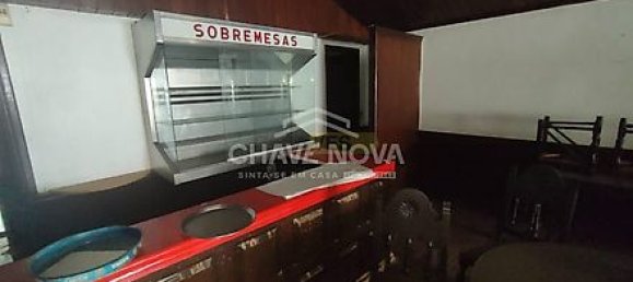 Gebäude in Vila Nova de Gaia, Portugal 286m², Nr. 37259 16