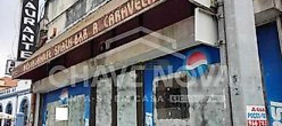 Gebäude in Vila Nova de Gaia, Portugal 286m², Nr. 37259 2