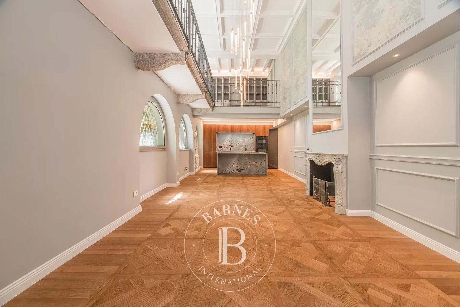 Apartamento de 8 divisões em Milan, Italy N.º 333240