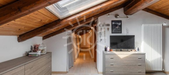 4 bedrooms Apartment in Budrio, Italy No. 318913 20