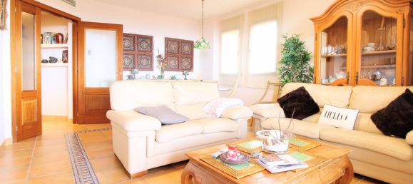 Dúplex de 4 dormitorios en Mijas, Spain No. 40390 2