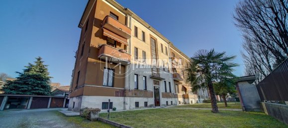  Garage in Somma Lombardo, Italy No. 364852 8