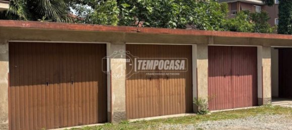  Garage in Somma Lombardo, Italy No. 364852 7
