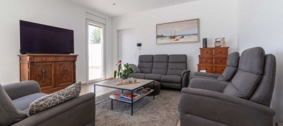 4 Schlafzimmer Villa in Elda, Spain, Nr. 183582 28