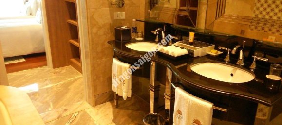 120m² Apartment in District 1, Vietnam No. 10790 2