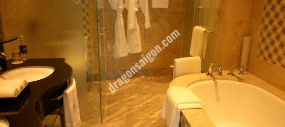 120m² Apartment in District 1, Vietnam No. 10790 6