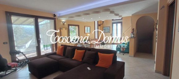 7 rooms House in Monteriggioni, Italy No. 18024 8