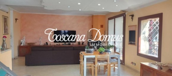 7 rooms House in Monteriggioni, Italy No. 18024 10