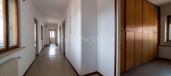 Villa de 8 divisões em Udine, Italy N.º 261066 7