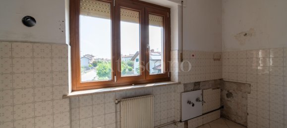 Villa de 8 divisões em Udine, Italy N.º 261066 4