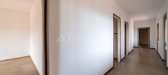 Villa de 8 divisões em Udine, Italy N.º 261066 16