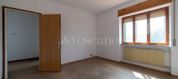 Villa de 8 divisões em Udine, Italy N.º 261066 11
