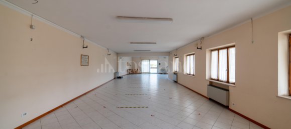 Villa de 8 divisões em Udine, Italy N.º 261066 25