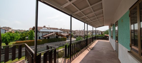 Villa de 8 divisões em Udine, Italy N.º 261066 22