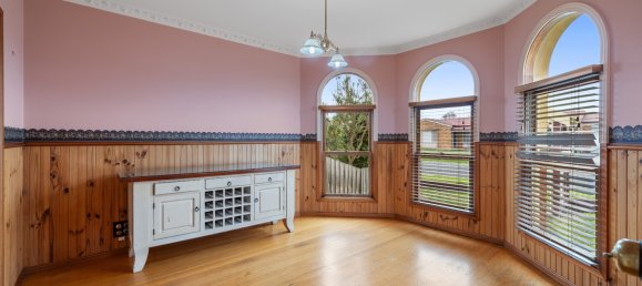 4 bedrooms House in Inverloch, Australia No. 337 7