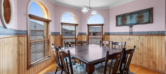 4 bedrooms House in Inverloch, Australia No. 337 9