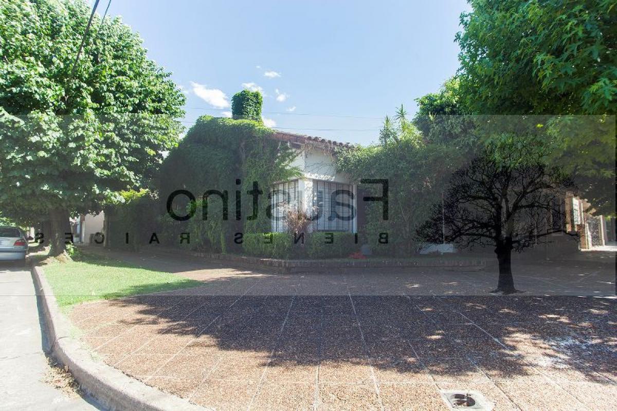 3 chambres Maison à Moron, Argentina No. 62820