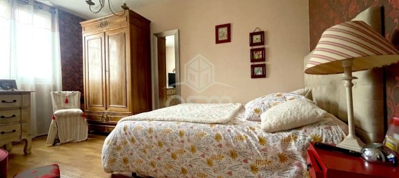 3 bedrooms House in Sorigny, France No. 54700 9