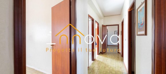 5 rooms Penthouse in Palermo, Italy No. 13146 11