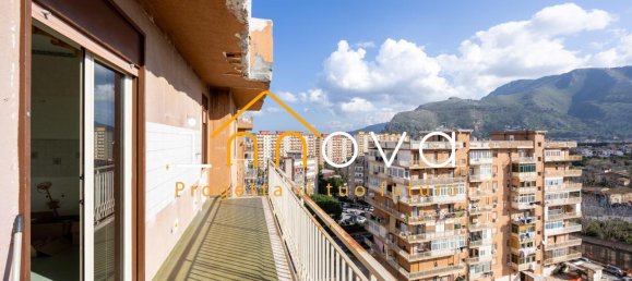 5 rooms Penthouse in Palermo, Italy No. 13146 22