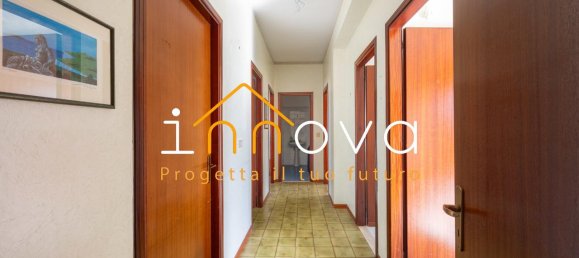 5 rooms Penthouse in Palermo, Italy No. 13146 10