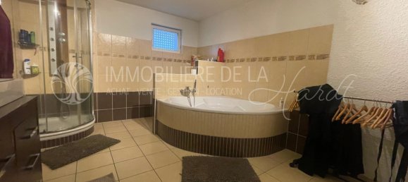 2 bedrooms Building in Saint-Louis, France No. 252657 11