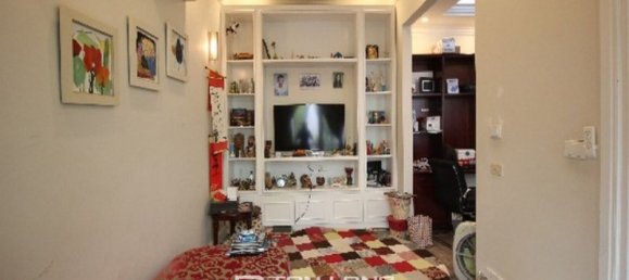 4 bedrooms Villa in Tay Ho, Vietnam No. 1016 5