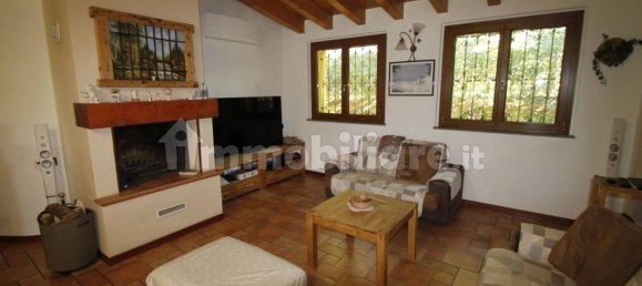 2 bedrooms Villa in Almenno San Salvatore, Italy No. 303518 14