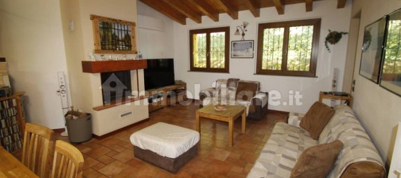 2 bedrooms Villa in Almenno San Salvatore, Italy No. 303518 13